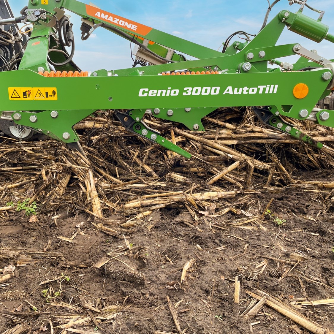 カルチベータ　Cenio